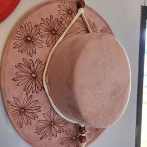 Handmade Custom Daisy Floral Wide Brim Hat With Macrame Hanger